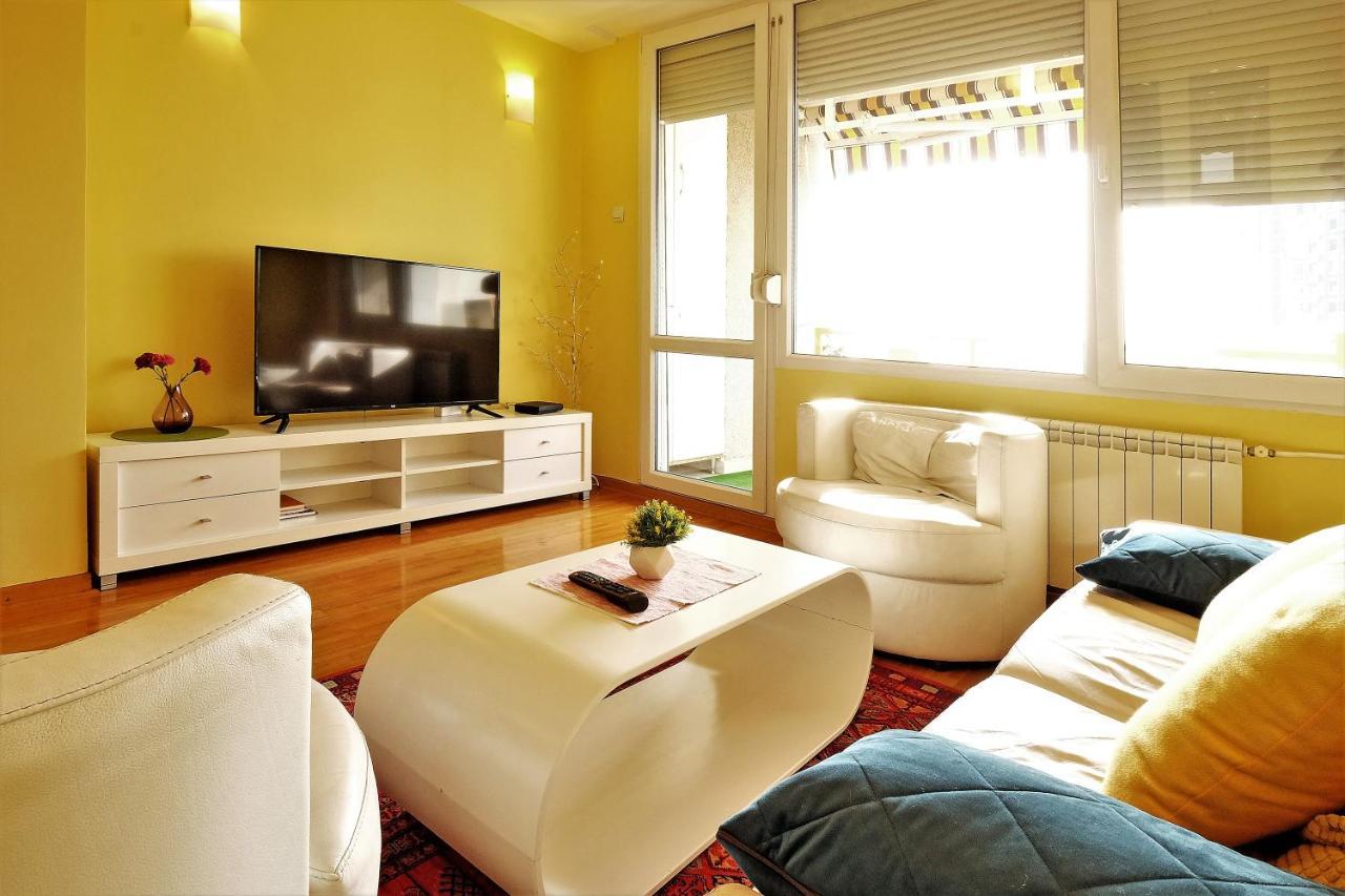 Apartment Bella Art Belgrade Luaran gambar