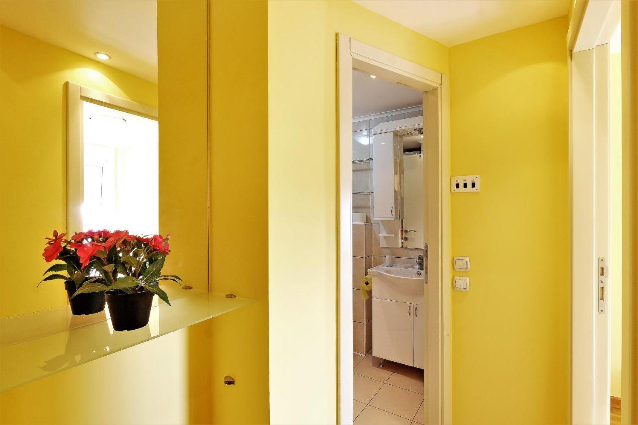 Apartment Bella Art Belgrade Luaran gambar