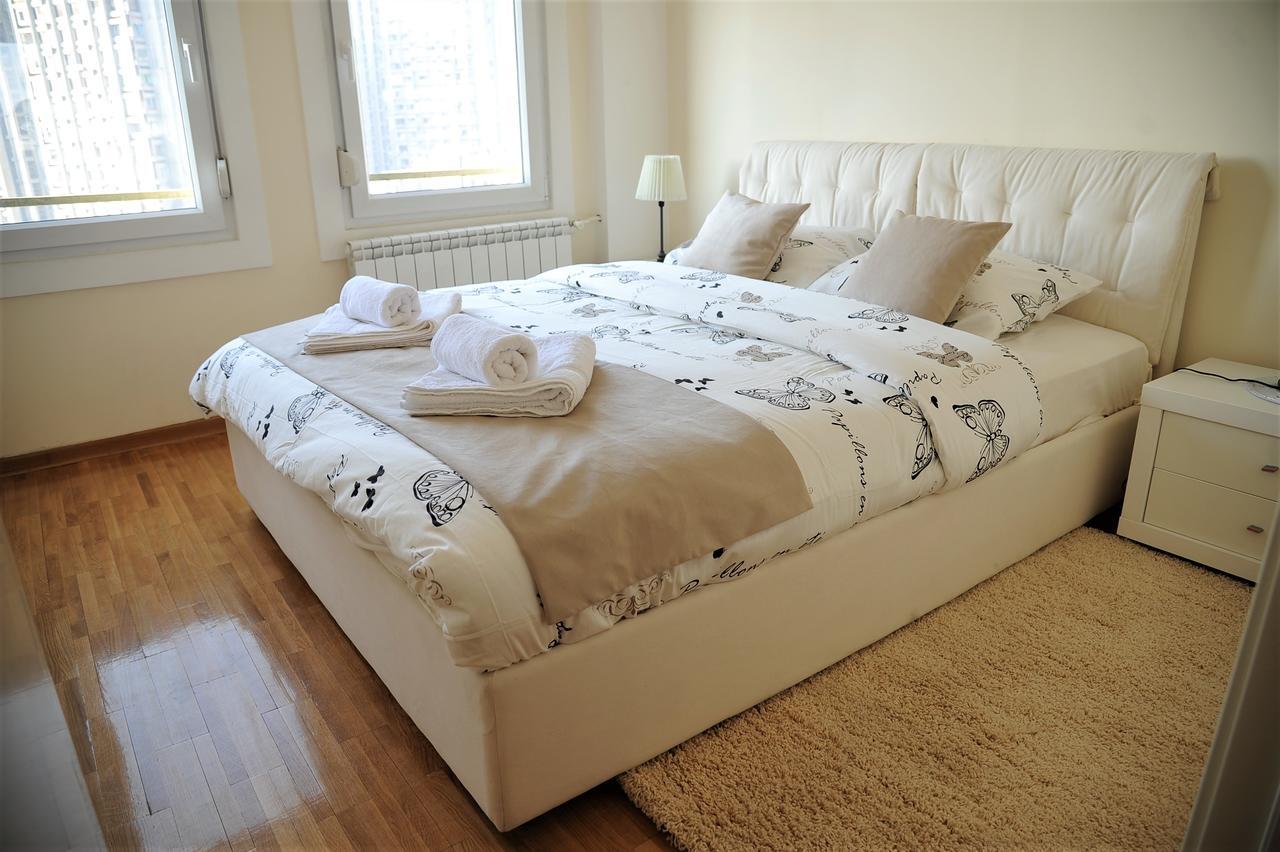 Apartment Bella Art Belgrade Luaran gambar